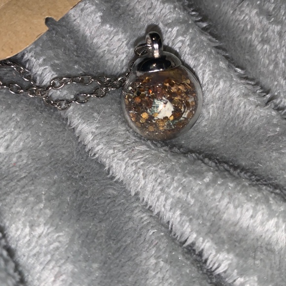 Sugar Stain Glass Necklace - Picture 9 of 10